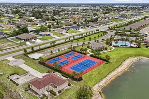 628 Parkshore Lk Ave, Cape Coral, FL 33993 - Photo 47