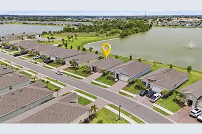 628 Parkshore Lake Ave, Cape Coral, FL 33993 - Photo 37