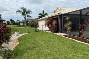 2401 SW 38th Terrace, Cape Coral, FL 33914 - Photo 17