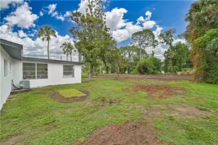 26 Maple Ave N, Lehigh Acres, FL 33936 - Photo 33