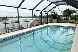 201 SW 8th St, Cape Coral, FL 33991 - Photo 27