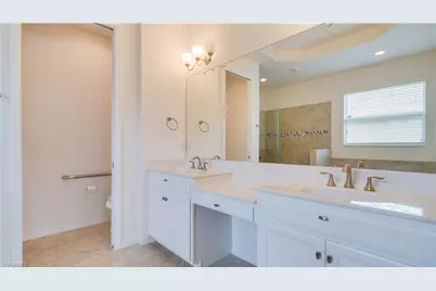3036 Sunset Pointe Cir, Cape Coral, FL 33914 - Photo 19