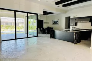 8533 S Lake Cir, Fort Myers, FL 33908 - Photo 7