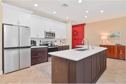 8701 Banyan Bay Blvd, Fort Myers, FL 33908 - Photo 9