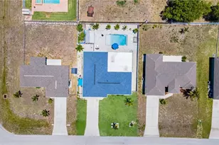 3221 SW 11th Pl, Cape Coral, FL 33914 - Photo 47