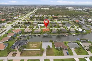 2400 SW 39th Terrace, Cape Coral, FL 33914 - Photo 45