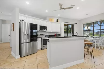 2400 SW 39th Ter, Cape Coral, FL 33914 - Photo 7
