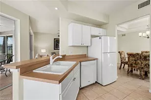 10025 Sky View Way, Fort Myers, FL 33913 - Photo 11