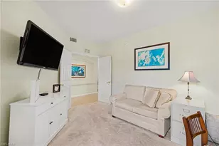 10025 Sky View Way, Fort Myers, FL 33913 - Photo 19