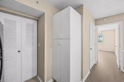 1590 S 42nd Cir #209, Vero Beach, FL 32967 - Photo 11