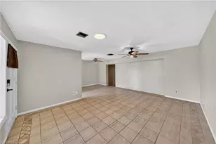 1129 SE 18th Terrace, Cape Coral, FL 33990 - Photo 3