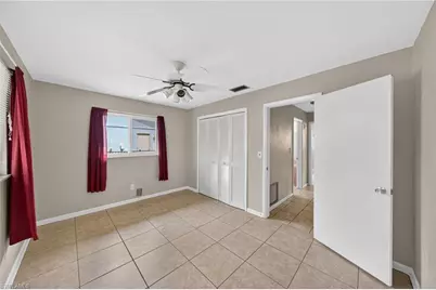 1129 SE 18th Ter, Cape Coral, FL 33990 - Photo 17