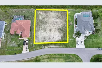2205 NW 26th Pl, Cape Coral, FL 33993 - Photo 3