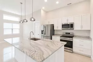 2116 NE 22nd Ave, Cape Coral, FL 33909 - Photo 9