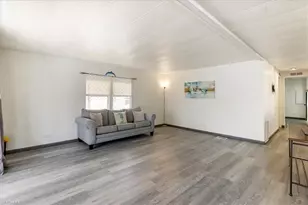 952 Days Ln, North Fort Myers, FL 33917 - Photo 7