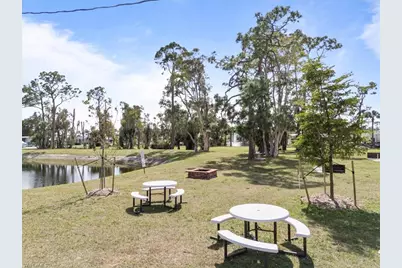 952 Days Ln, North Fort Myers, FL 33917 - Photo 39