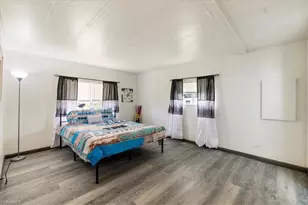 952 Days Ln, North Fort Myers, FL 33917 - Photo 11