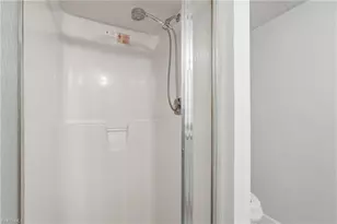 16211 Dublin Cir, Fort Myers, FL 33908 - Photo 23