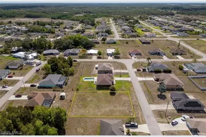 225 Manasota St, Fort Myers, FL 33913 - Photo 3