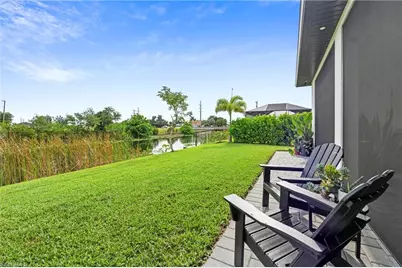 2425 SW 2nd Ter, Cape Coral, FL 33991 - Photo 31