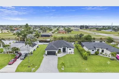 2425 SW 2nd Ter, Cape Coral, FL 33991 - Photo 43
