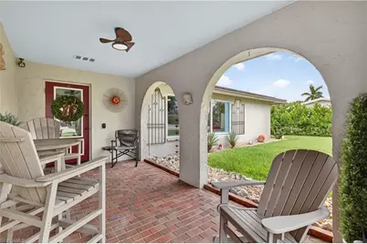 833 N Town and River Dr, Fort Myers, FL 33919 - Photo 3
