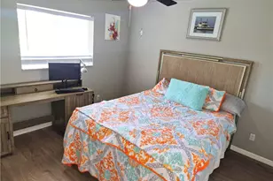 1305 SW 24th St, Cape Coral, FL 33991 - Photo 21