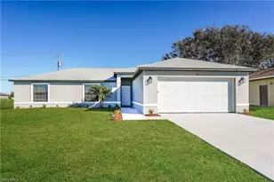 911 NE 9th St, Cape Coral, FL 33909 - Photo 1
