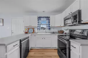 1177 Jay Terrace, Labelle, FL 33935 - Photo 5