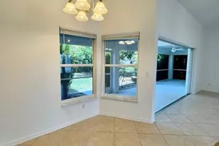 910 SW 3rd Ave, Cape Coral, FL 33991 - Photo 13