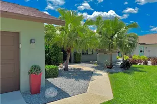 919 SE 20th Ct, Cape Coral, FL 33990 - Photo 3