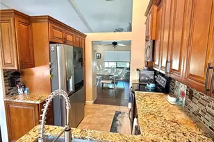 919 SE 20th Ct, Cape Coral, FL 33990 - Photo 21