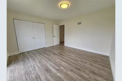 864 Courtington Ln #12, Fort Myers, FL 33919 - Photo 7