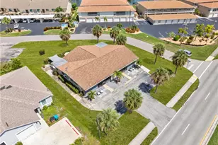 4353 Country Club Blvd, Cape Coral, FL 33904 - Photo 15