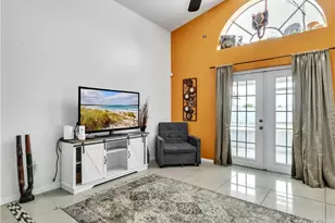 2006 NE 15th Terrace, Cape Coral, FL 33909 - Photo 7