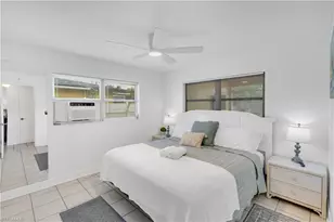 4913 Vincennes St, Cape Coral, FL 33904 - Photo 13