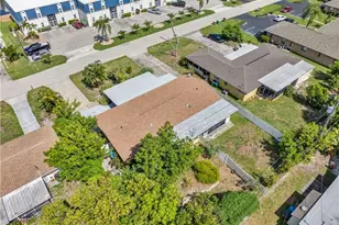 4913 Vincennes St, Cape Coral, FL 33904 - Photo 21