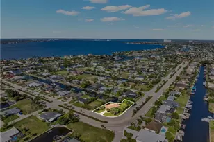 5602 Driftwood Pkwy, Cape Coral, FL 33904 - Photo 19