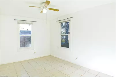 3042 Douglas Ave, Fort Myers, FL 33916 - Photo 7