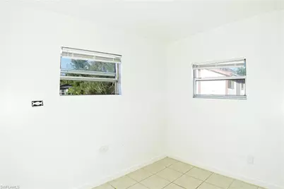 3042 Douglas Ave, Fort Myers, FL 33916 - Photo 9