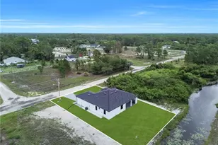 846 Charles Sise St E, Lehigh Acres, FL 33974 - Photo 45