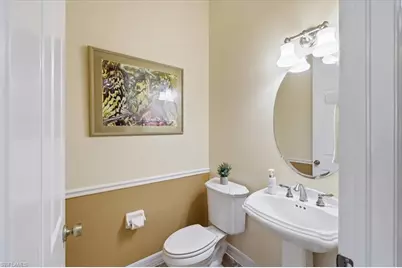 14760 Royal Oak Ct, Fort Myers, FL 33919 - Photo 7
