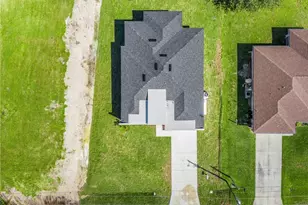 231 NW 27th Ave, Cape Coral, FL 33993 - Photo 23