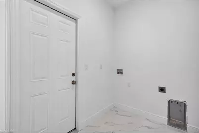 810 Jackson Ave, Lehigh Acres, FL 33972 - Photo 25