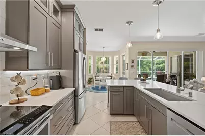 12929 Dresden Ct, Fort Myers, FL 33912 - Photo 13