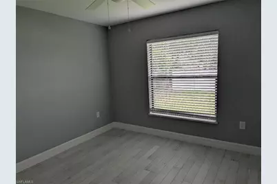 12866 Iona Rd, Fort Myers, FL 33908 - Photo 11
