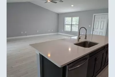 12866 Iona Rd, Fort Myers, FL 33908 - Photo 5