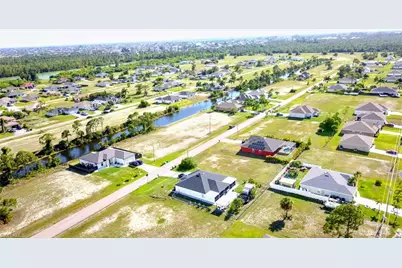 2821 NW 26th St, Cape Coral, FL 33993 - Photo 7