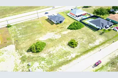 1238 NW 24th Ter, Cape Coral, FL 33993 - Photo 5