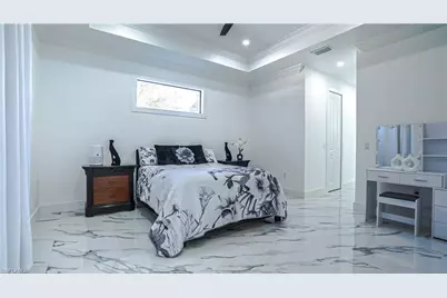 2565 28th Ave SE, Naples, FL 34117 - Photo 15